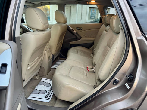 Used 2009 Nissan Murano SL w/ Technology Pkg image 11