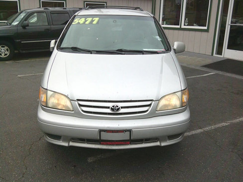 Used 2002 Toyota Sienna XLE image 11