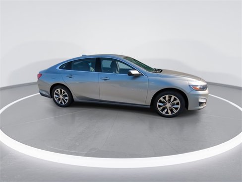 Used 2023 Chevrolet Malibu LT image 9