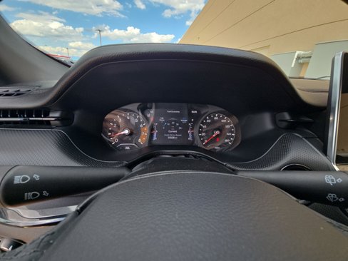 Used 2023 Jeep Compass Altitude image 16