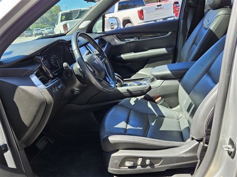 Used 2020 Cadillac XT6 Premium Luxury image 4