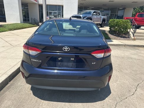 Used 2023 Toyota Corolla LE image 6
