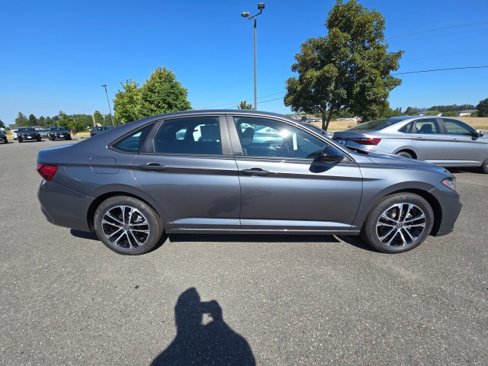 New 2025 Volkswagen Jetta Sport image 3