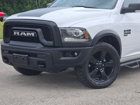Used 2019 RAM 1500 Classic Warlock w/ Luxury Group image 2
