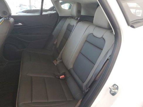 New 2025 Chevrolet Trax ACTIV w/ Driver Confidence Package image 13