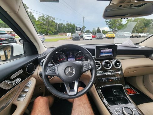 Used 2018 Mercedes-Benz GLC 300 image 14