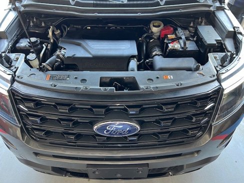 Used 2017 Ford Explorer Sport image 38