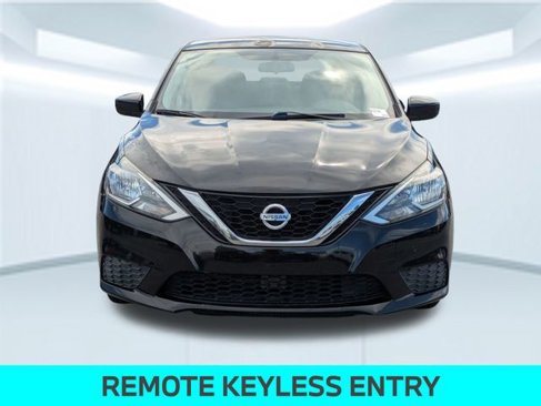 Used 2016 Nissan Sentra S image 10