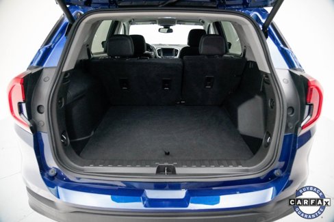 Used 2022 GMC Terrain SLE w/ Driver Convenience Package image 25