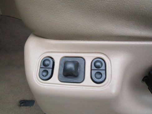 Used 1999 Ford Expedition XLT image 13
