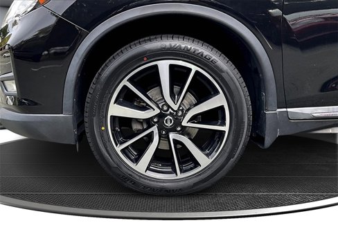 Used 2019 Nissan Rogue SL w/ Premium Package image 30