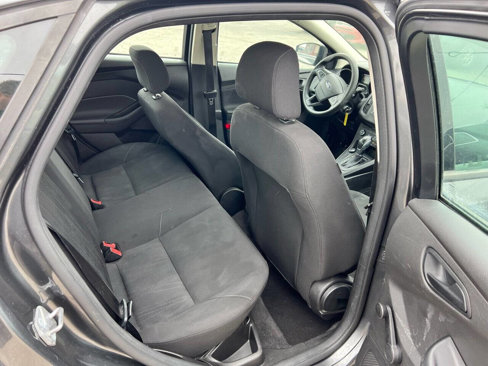 Used 2017 Ford Focus S image 21