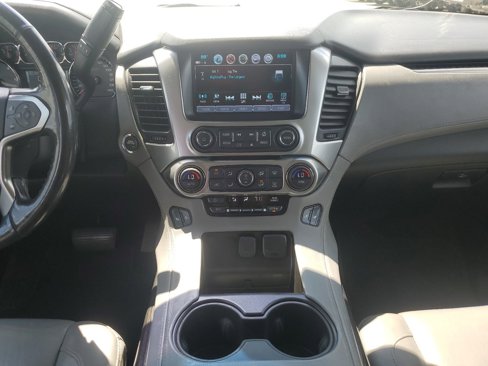 Used 2018 Chevrolet Tahoe LT image 10