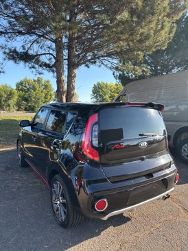 Used 2017 Kia Soul ! w/ Tech Package image 2