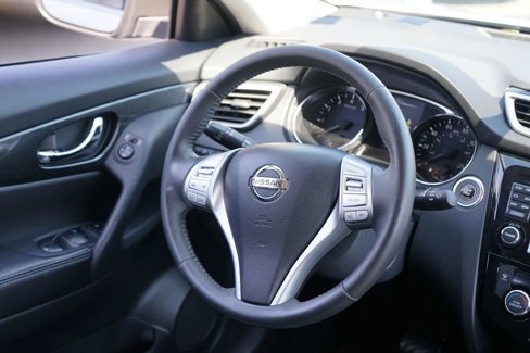 Used 2014 Nissan Rogue SL image 23
