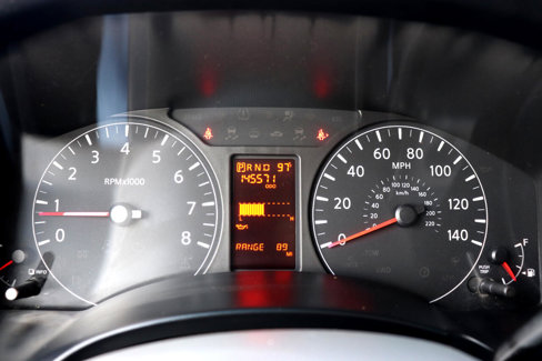 Used 2015 Nissan NV 2500 SV image 18