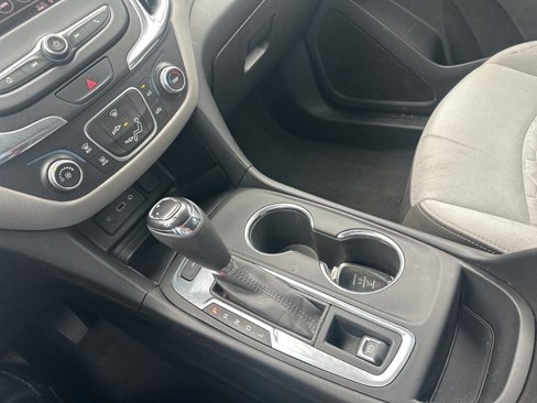 Used 2020 Chevrolet Equinox LT image 24