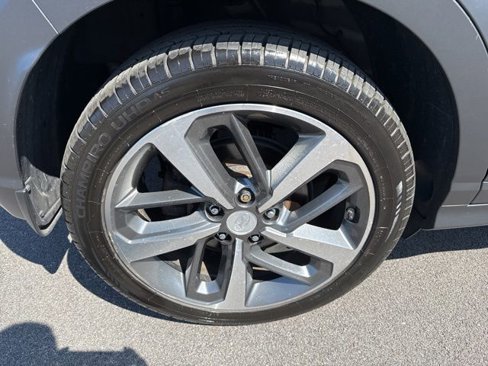 Used 2019 Hyundai Kona Limited image 32