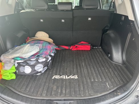 Used 2015 Toyota RAV4 Limited image 16