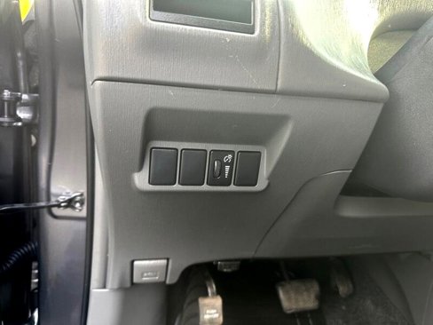 Used 2014 Toyota Prius V Two image 22