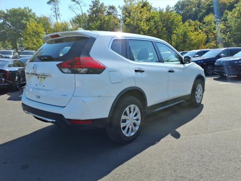 Used 2017 Nissan Rogue S image 7