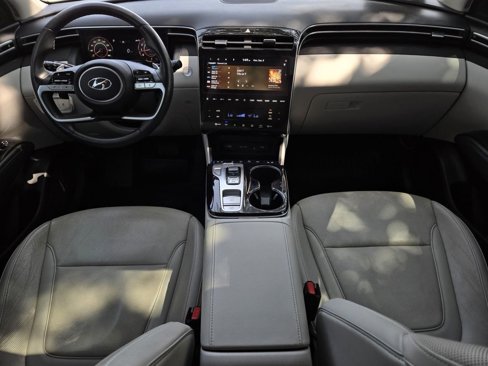 Used 2022 Hyundai Tucson Limited image 18