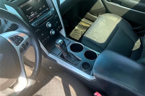 Used 2014 Ford Explorer XLT w/ Equipment Group 201A image 14