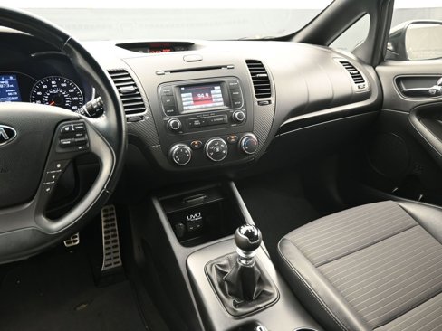 Used 2015 Kia Forte SX image 20