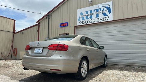 Used 2014 Volkswagen Jetta SE image 24
