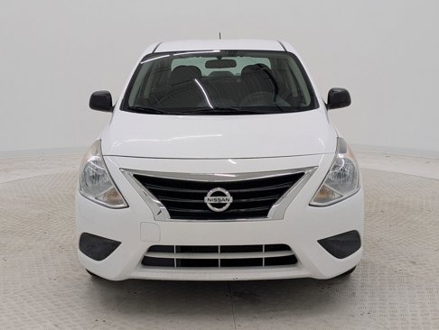 Used 2015 Nissan Versa S image 6