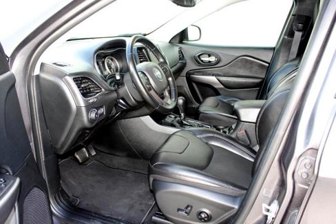 Used 2021 Jeep Cherokee Latitude Plus image 9