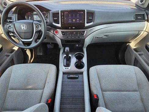 Used 2016 Honda Pilot EX image 10