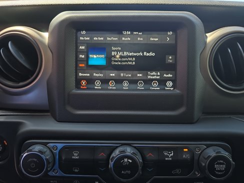 Used 2019 Jeep Wrangler Sport image 16