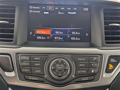 Used 2020 Nissan Pathfinder SL image 20