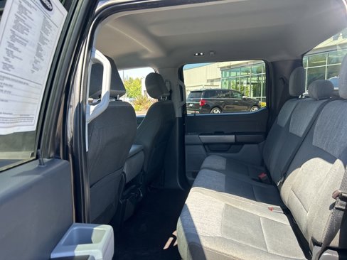 Used 2021 Ford F150 XLT image 10