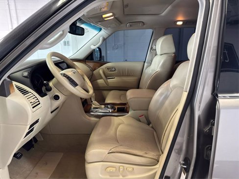 Used 2012 INFINITI QX56 4WD image 9