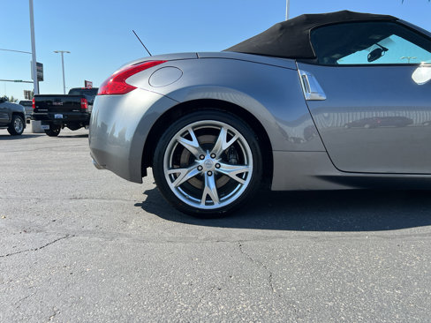 Used 2012 Nissan 370Z Touring w/ Sport Pkg image 17