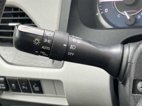 Used 2016 Toyota Sienna XLE image 23