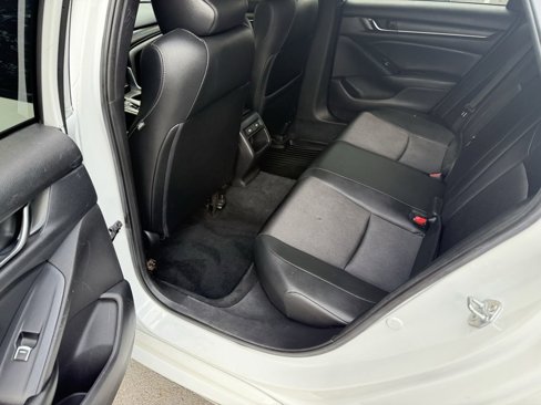 Used 2021 Honda Accord Sport image 26