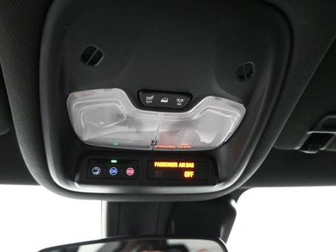 Used 2023 Chevrolet TrailBlazer RS image 19