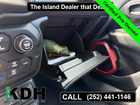 Certified 2023 Jeep Renegade Trailhawk image 29