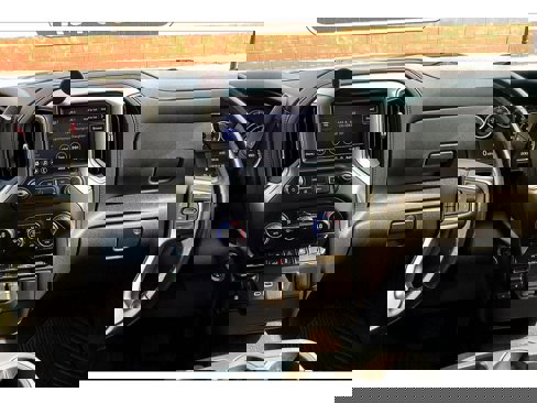 Used 2021 Chevrolet Silverado 1500 LT image 6