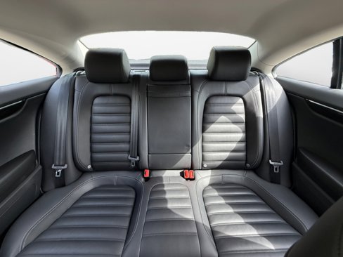 Used 2013 Volkswagen CC Lux image 13