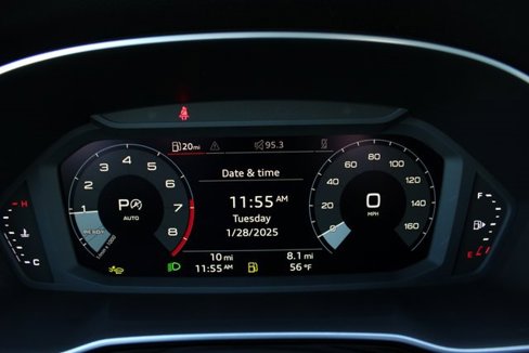 New 2025 Audi Q3 2.0T Premium image 16