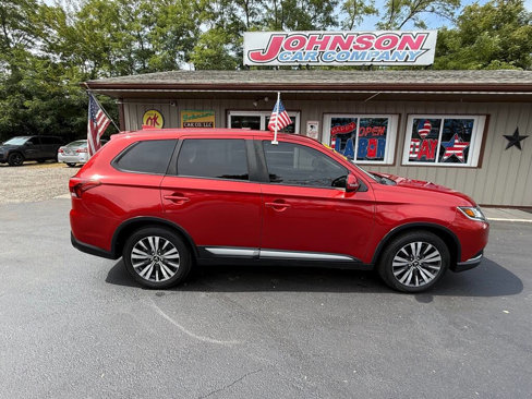 Used 2019 Mitsubishi Outlander SE image 3