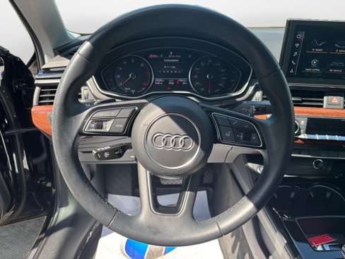 Used 2023 Audi A4 2.0T Premium image 10