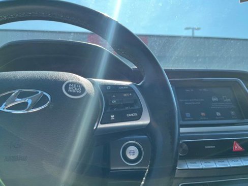 Used 2019 Hyundai Sonata SEL w/ Tech Package 02 image 17