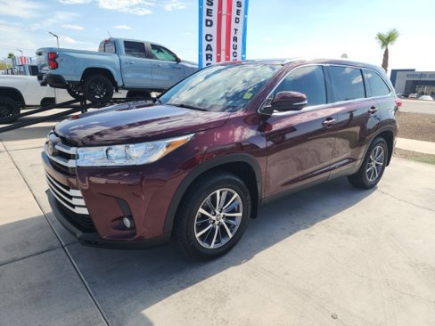 Used 2019 Toyota Highlander XLE image 8