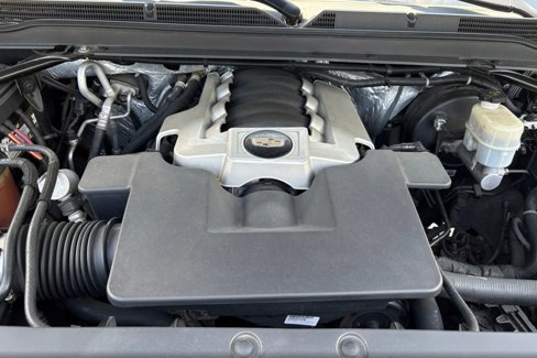 Used 2015 Cadillac Escalade ESV Premium image 16