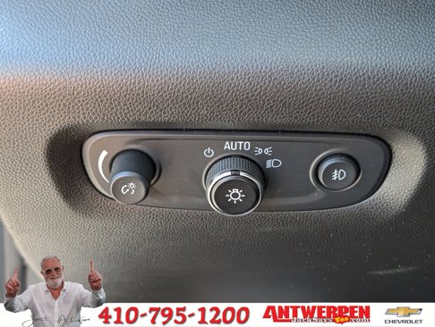 Used 2021 Chevrolet Traverse LT w/ LT Premium Package image 25
